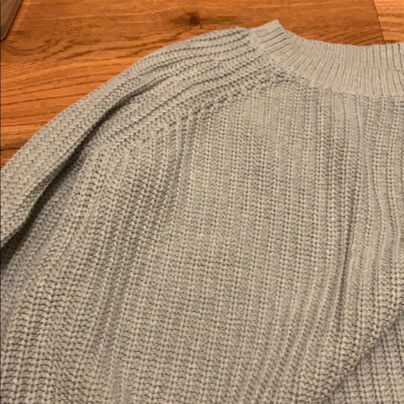 gray sweater - Picture 3 of 5